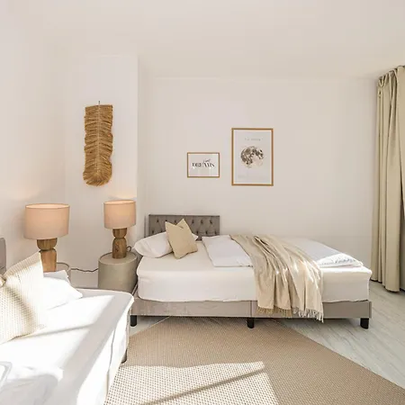 Appartement Lehastays - Buckau 16 I Wlan I Smarttv