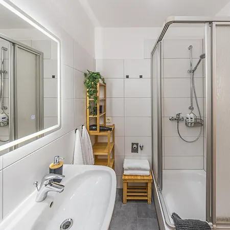 Appartement Lehastays - Buckau 16 I Wlan I Smarttv