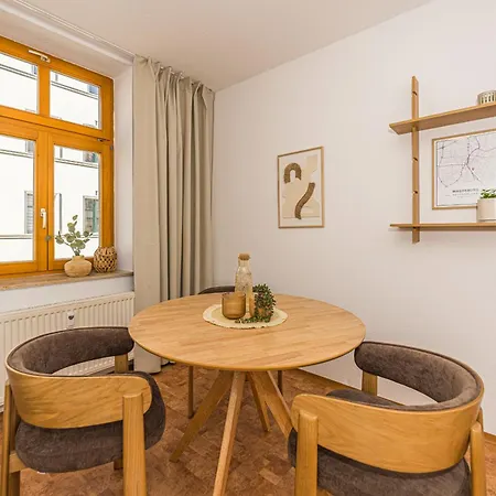 Lehastays - Buckau 16 I Wlan I Smarttv Appartement Maagdenburg
